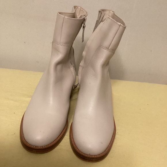 J.CREW ANKLE BOOT SZ 7.5 - Picture 2 of 12